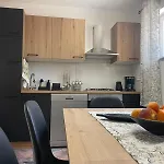 Apartment Pomerino Apartmans *