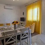 Pomerino Apartmans Apartment *
