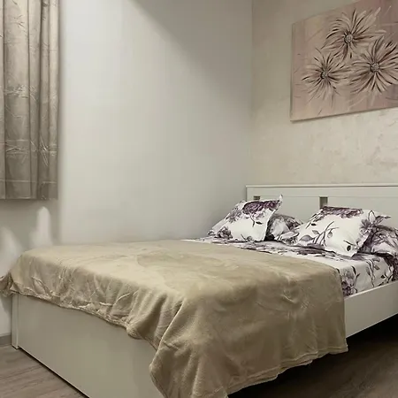 Pomerino Apartmans شقة