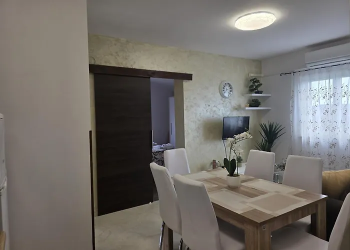 Pomerino Apartmans Pomer